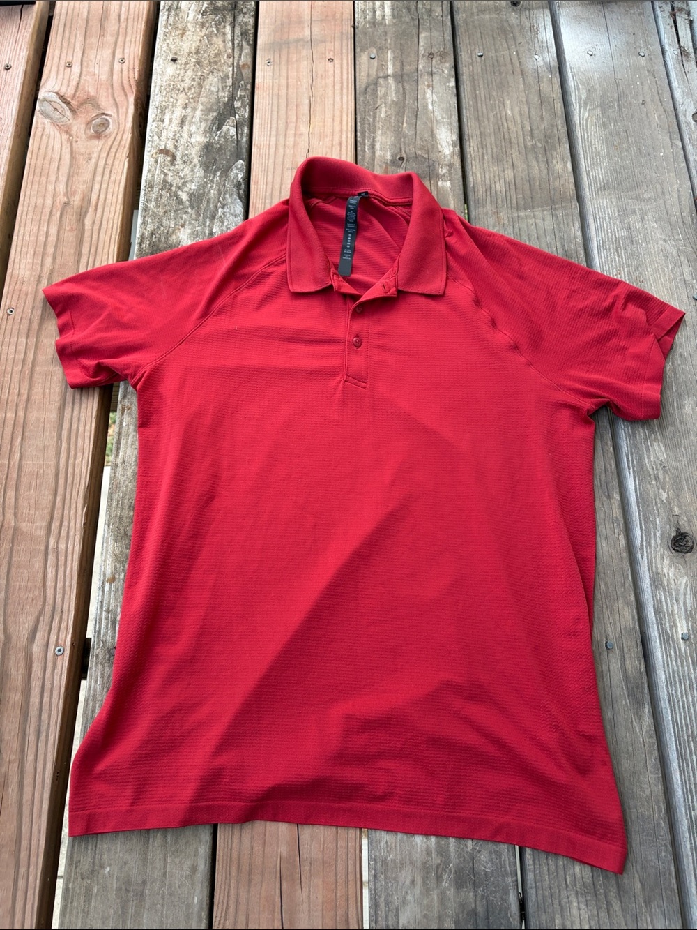lululemon athletica Men's Red Short Sleeve Polo